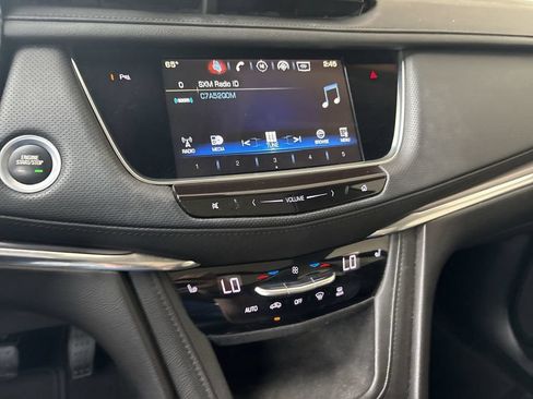 Certified 2019 Cadillac XT5 Luxury FWD image 13