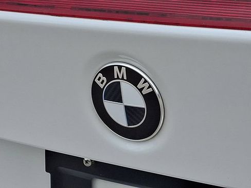 Used 2017 BMW M4 Convertible RWD image 32