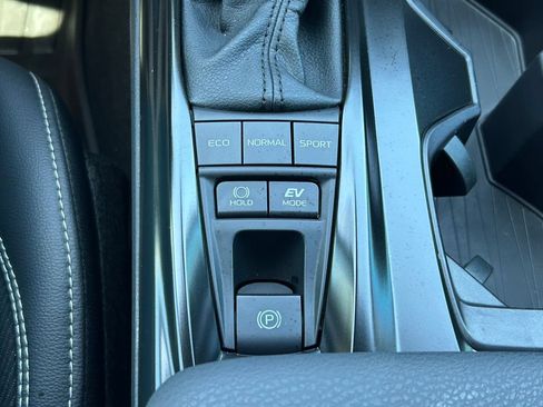 Used 2026 Toyota Camry SE w/ Multimedia Upgrade Package FWD image 28