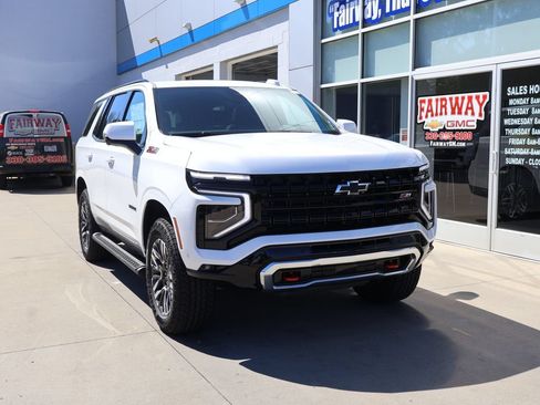 New 2026 Chevrolet Tahoe Z71 w/ Z71 Off-Road Package AWD/4WD image 2