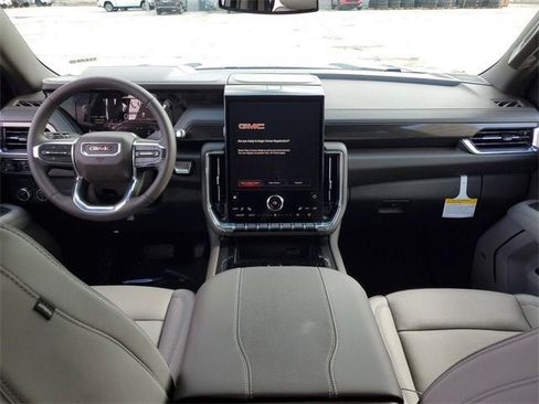 New 2026 GMC Yukon XL Elevation image 12