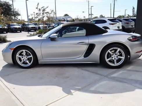 Used 2023 Porsche 718 Boxster image 14