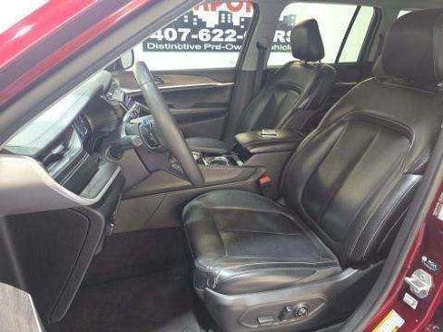 Used 2023 Jeep Grand Cherokee Limited w/ Black Appearance Package RWD image 3