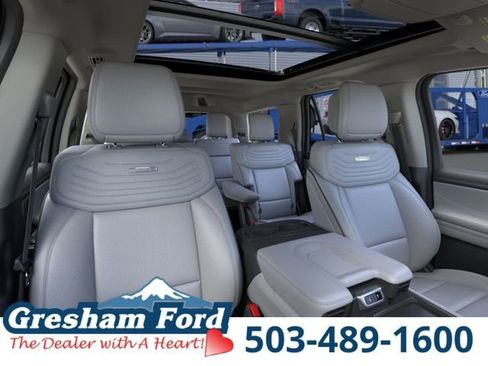 New 2026 Ford Expedition Platinum image 11