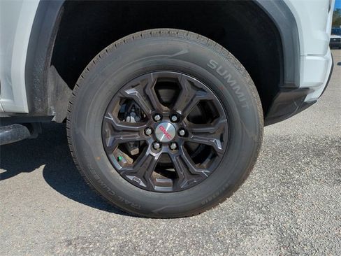 Certified 2023 GMC Canyon Elevation w/ Trailering Package image 11