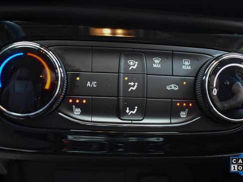 Used 2022 Buick Encore GX Preferred w/ Cold Weather Comfort Package image 35