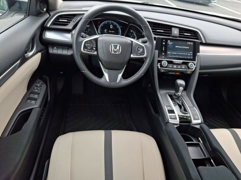 Used 2018 Honda Civic EX-T image 11