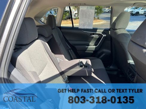 Used 2023 Toyota RAV4 XLE w/ Convenience Package image 25