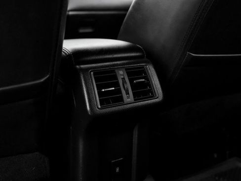 Used 2022 Mitsubishi Outlander SEL AWD/4WD image 35