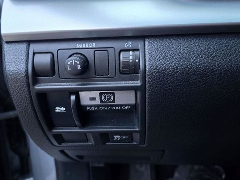 Used 2014 Subaru Outback 2.5i Premium w/ Moonroof Package image 15