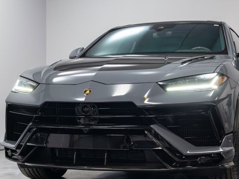 Used 2023 Lamborghini Urus Performante image 95