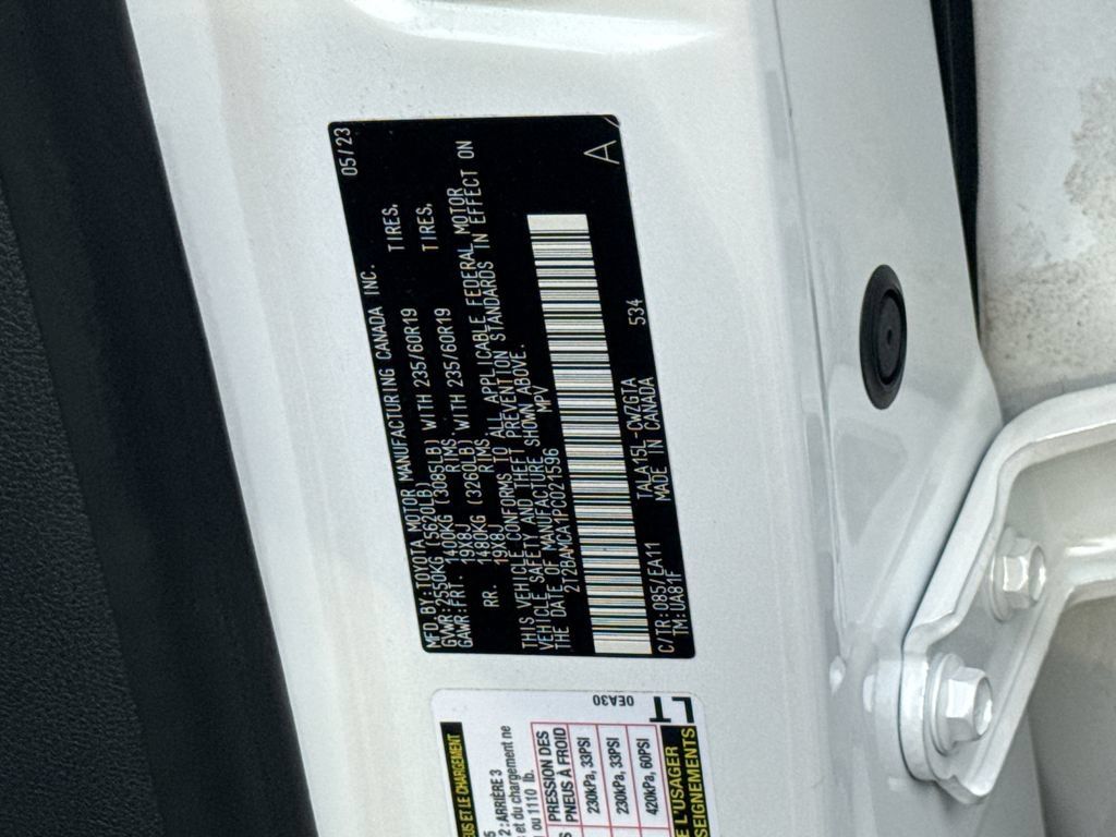 Used 2023 Lexus RX 350 Premium w/ Accessory Package AWD/4WD image 27