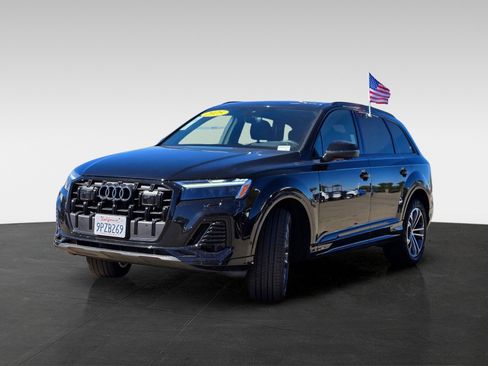 Used 2025 Audi Q7 2.0T Premium Plus w/ Premium Plus Package image 8