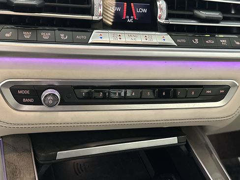 Used 2019 BMW X7 xDrive50i w/ Executive Package AWD/4WD image 29