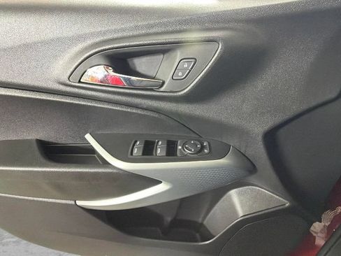 Certified 2026 Chevrolet Trax LS FWD image 25