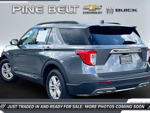 Used 2023 Ford Explorer XLT w/ Equipment Group 202A AWD/4WD image 2