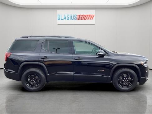 Used 2023 GMC Acadia AT4 w/ Technology Package image 2