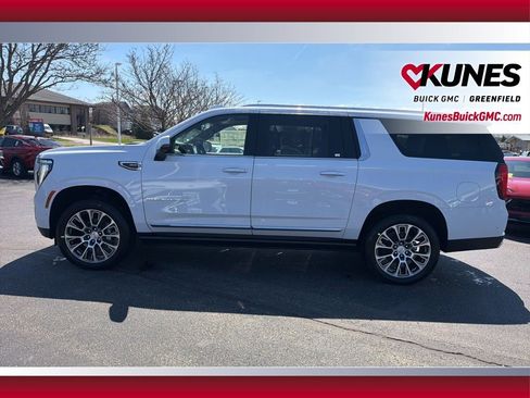 New 2026 GMC Yukon XL Denali image 8