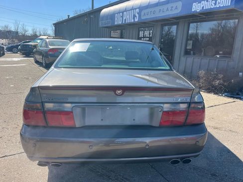 Used 2003 Cadillac Seville SLS w/ Preferred Equipment Group image 22