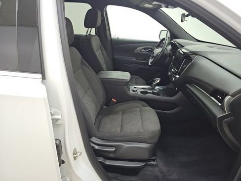 Used 2023 Chevrolet Traverse LT AWD/4WD image 23