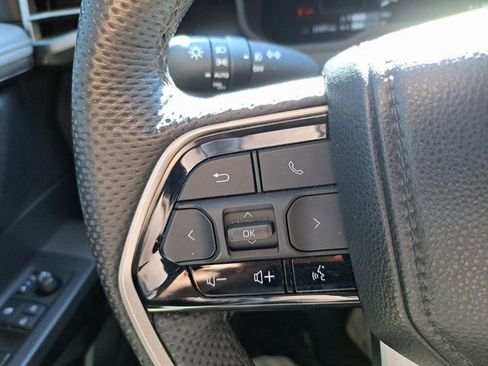 Used 2024 Toyota Tundra Limited AWD/4WD image 22