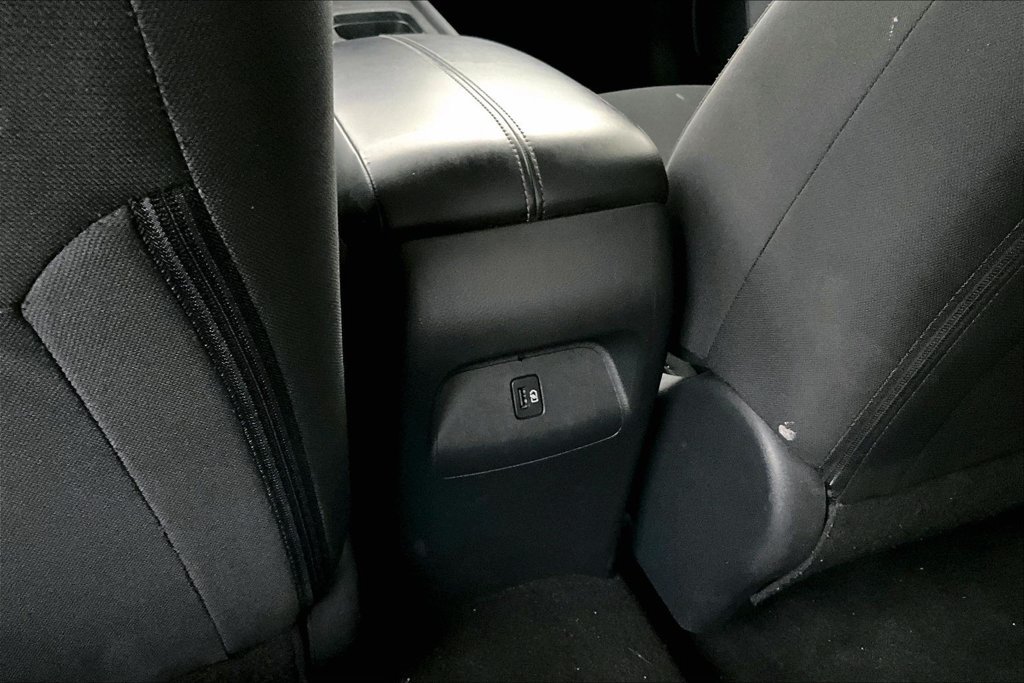 Used 2022 Nissan Sentra SV w/ Trunk Package FWD image 31