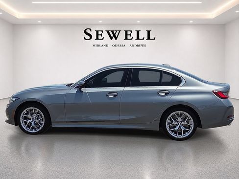Used 2026 BMW 330i Sedan w/ Convenience Package RWD image 2