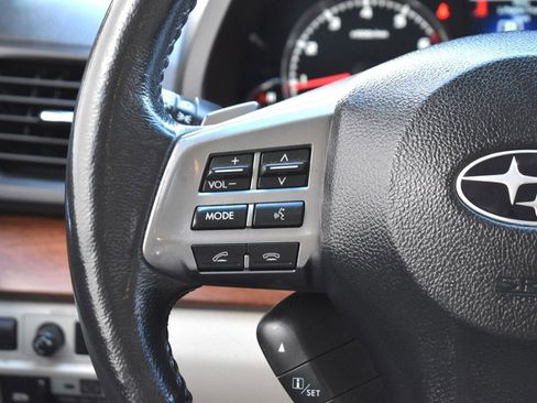 Used 2014 Subaru Outback 2.5i Limited image 16