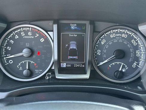 Used 2023 Toyota Tacoma TRD Off-Road AWD/4WD image 50