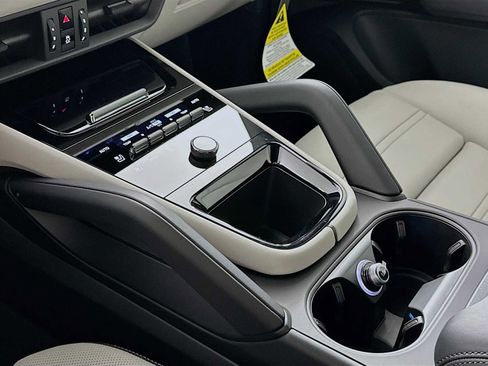 New 2026 Porsche Cayenne E-Hybrid image 20