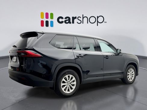 Used 2024 Toyota Grand Highlander AWD image 5