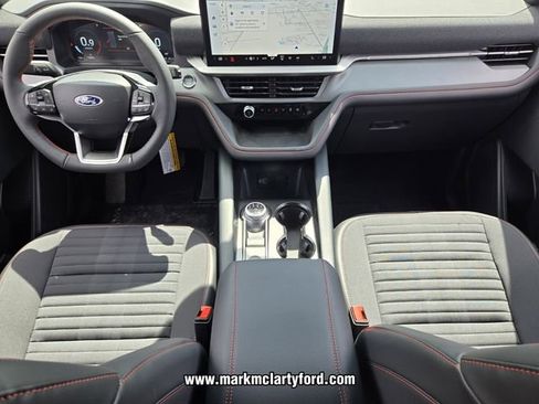 New 2026 Ford Explorer ST-Line image 9