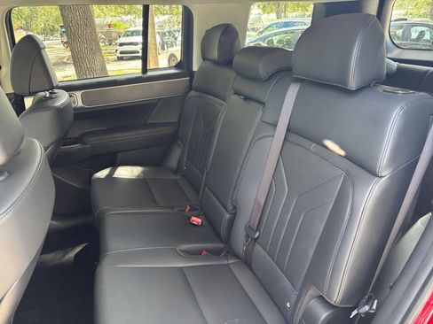 Used 2026 Hyundai Santa Fe SEL FWD image 39