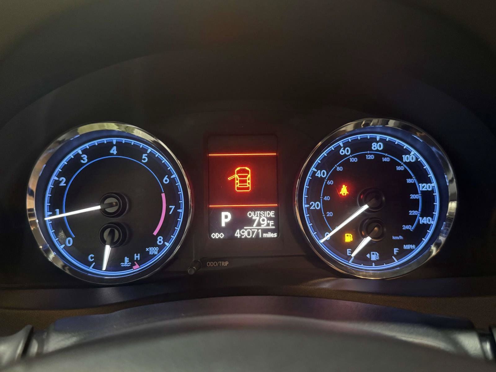 Used 2017 Toyota Corolla LE w/ Body Protection Package FWD image 24