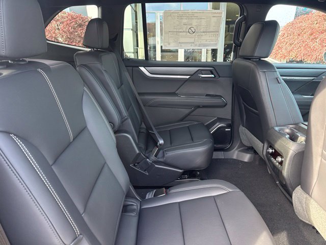 New 2027 GMC Acadia Elevation w/ Elevation Premium Package AWD/4WD image 30