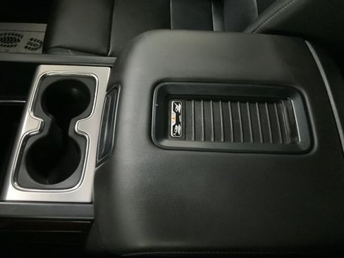 Used 2018 GMC Sierra 1500 SLT AWD/4WD image 49