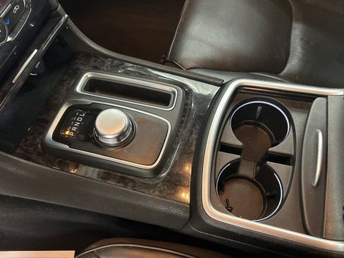 Used 2023 Chrysler 300 Touring L w/ Popular Equipment Group image 21