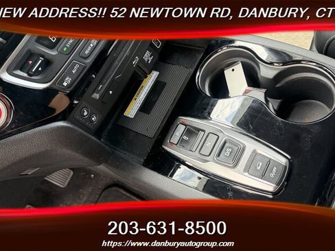 Used 2019 Honda Pilot Elite image 23