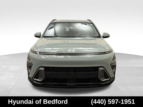 Used 2024 Hyundai Kona SEL w/ Convenience Package AWD/4WD image 2