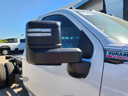 New 2026 GMC Sierra 3500 Pro w/ Convenience Package AWD/4WD image 14