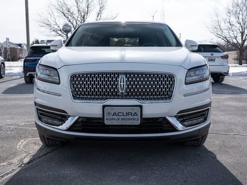 Used 2020 Lincoln Nautilus Reserve w/ Equipment Group 201A image 3