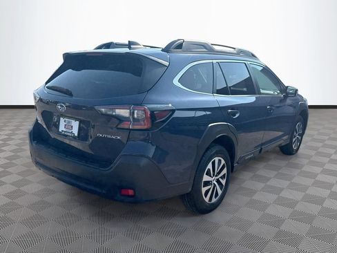 Certified 2025 Subaru Outback Premium AWD/4WD image 4