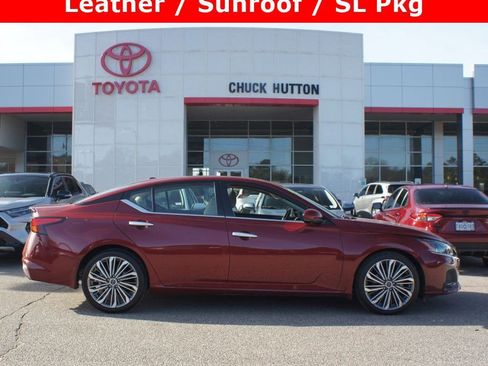 Used 2024 Nissan Altima 2.5 SL image 1