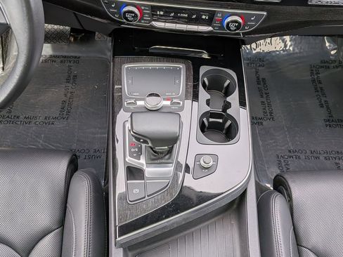 Used 2019 Audi Q7 3.0T Prestige w/ Prestige Package image 19