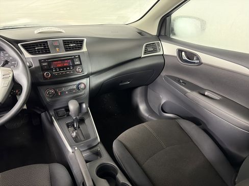 Used 2017 Nissan Sentra S image 36