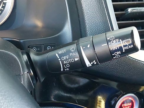 Used 2016 Honda Pilot Elite image 24