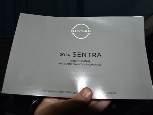 Used 2024 Nissan Sentra SV FWD image 10