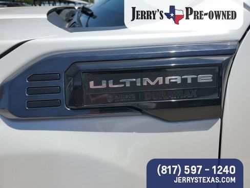 Used 2025 GMC Sierra 2500 Denali Ultimate AWD/4WD image 4