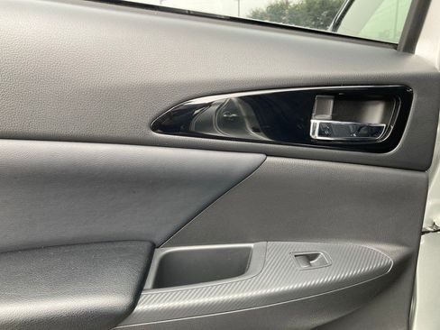 Used 2024 Mitsubishi Eclipse Cross SE image 10