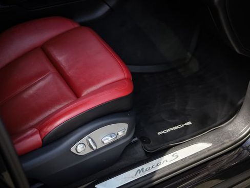 Used 2015 Porsche Macan S AWD/4WD image 57
